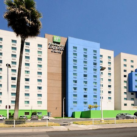 Holiday Inn Express & Suites Toluca Zona Aeropuerto By Ihg Esterno foto