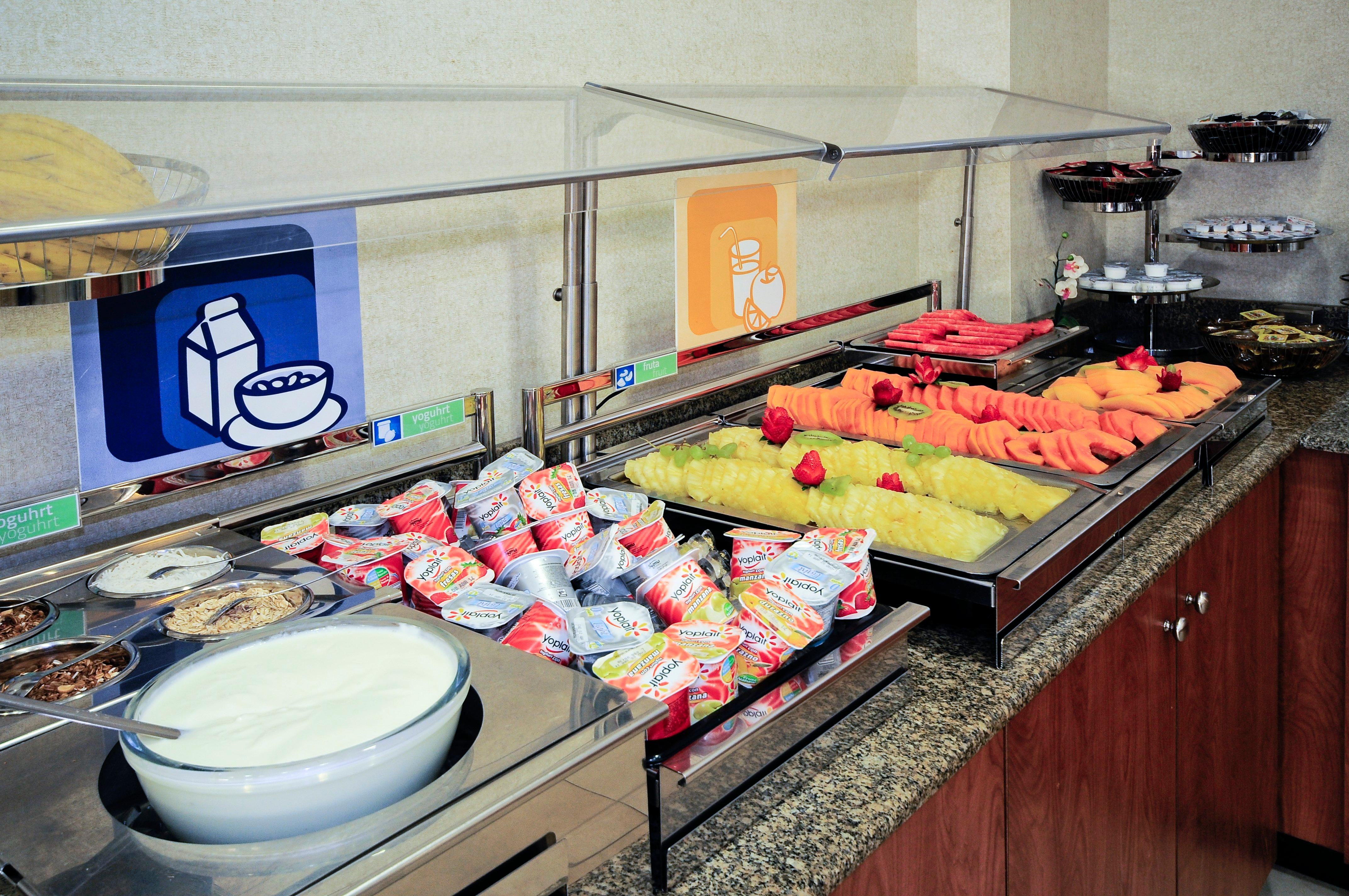 Holiday Inn Express & Suites Toluca Zona Aeropuerto By Ihg Esterno foto