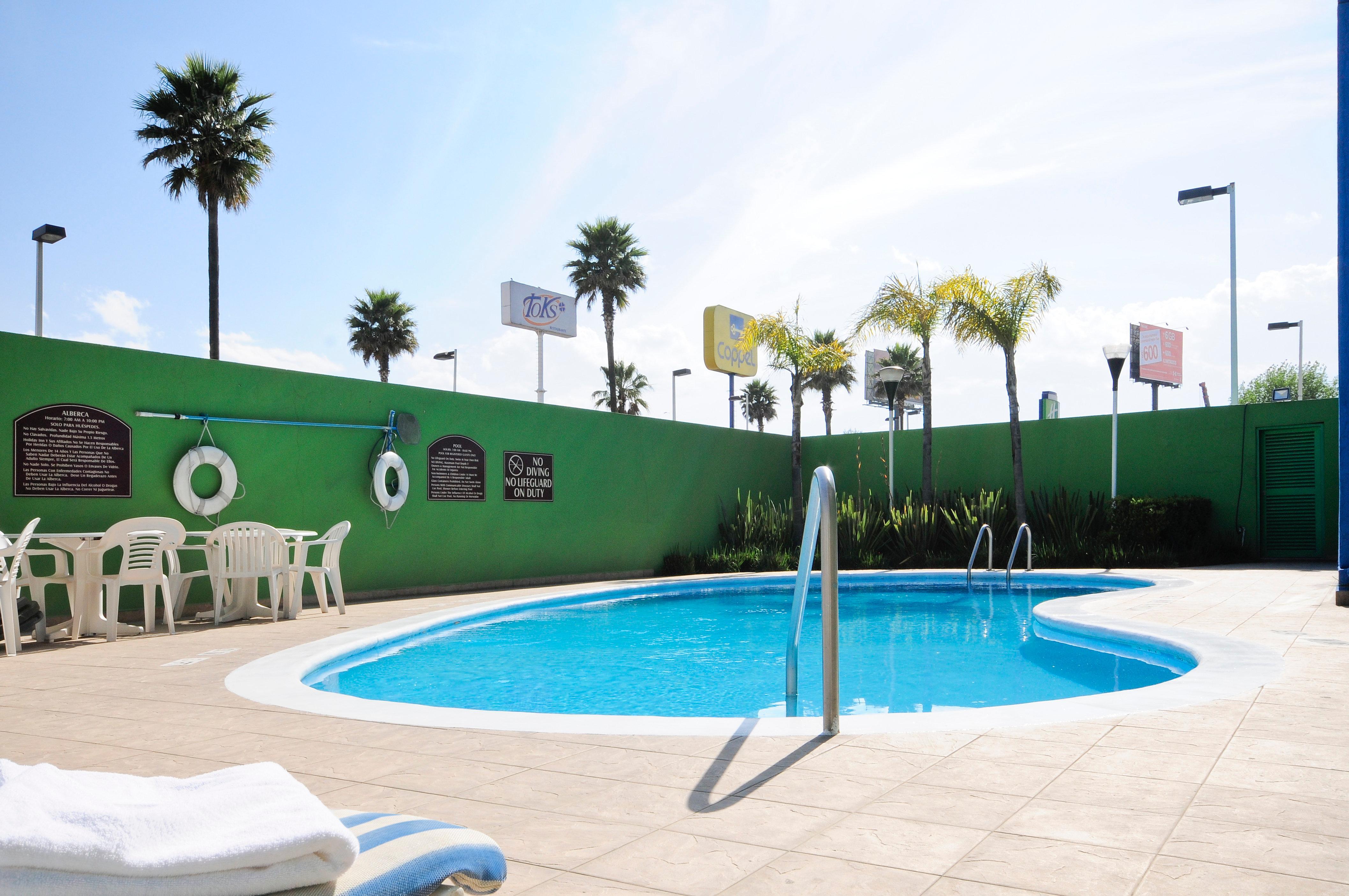 Holiday Inn Express & Suites Toluca Zona Aeropuerto By Ihg Esterno foto